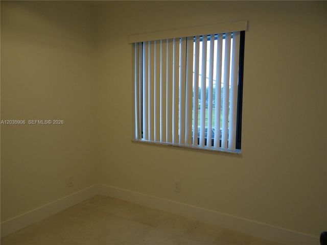 5980 SW 40th Avenue C, Dania Beach, FL 33312