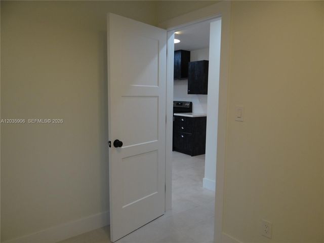 5980 SW 40th Avenue C, Dania Beach, FL 33312