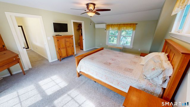 25 Beckwith Street, East Lyme, CT 06357