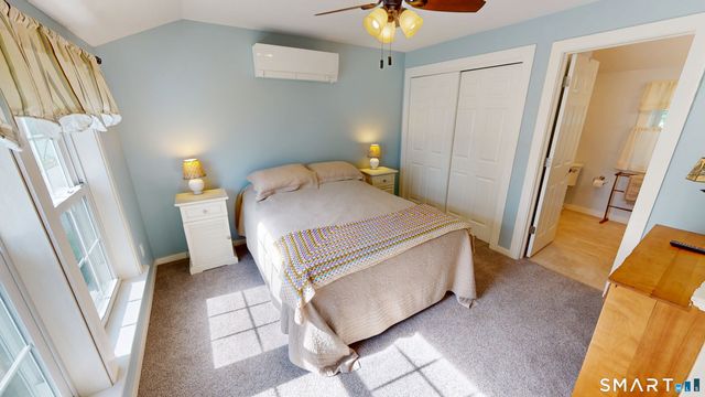 25 Beckwith Street, East Lyme, CT 06357