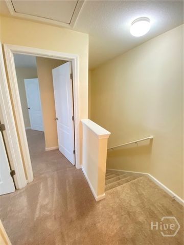27 Rosa Lane, Savannah, GA 31419