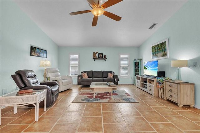 12605 SW KINGS ROW, Lake Suzy, FL 34269