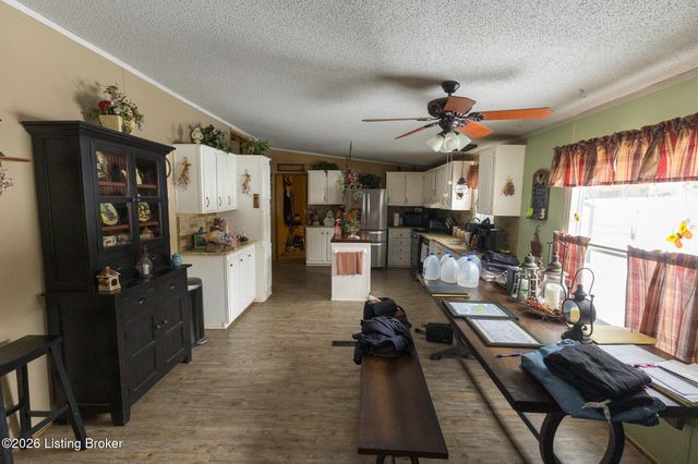 220 Melissa Dr, Ekron, KY 40117