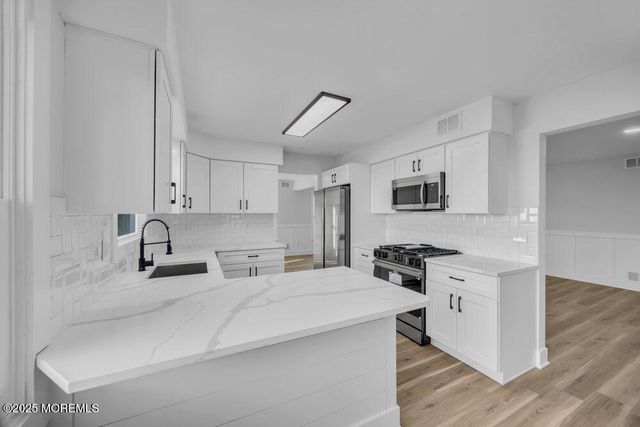 108 Petty Place 2, Lakewood, NJ 08701