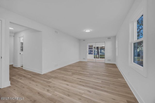 108 Petty Place 2, Lakewood, NJ 08701