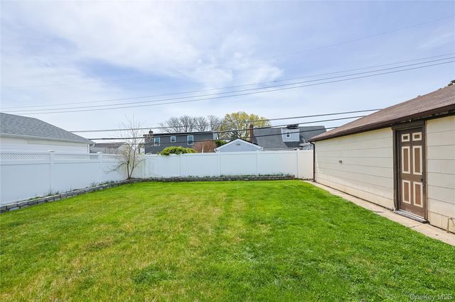 3734 Ferndale Drive, Wantagh, NY 11793