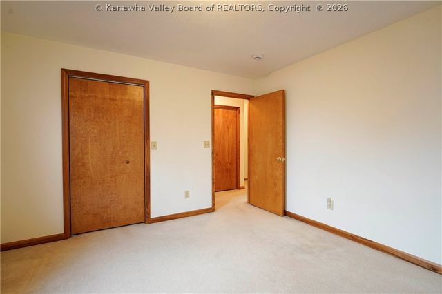 410 4th Street, St Albans, WV 25177