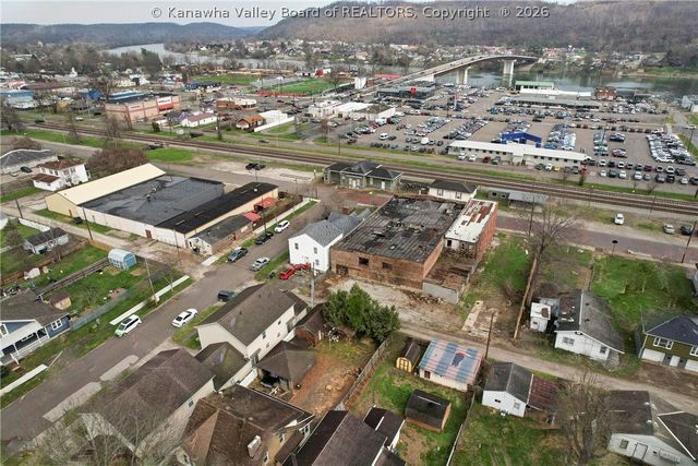 410 4th Street, St Albans, WV 25177