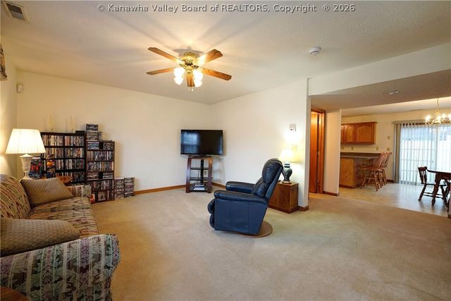 410 4th Street, St Albans, WV 25177