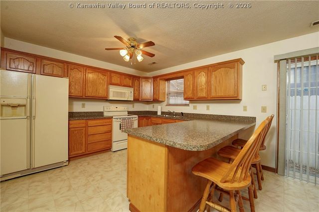 410 4th Street, St Albans, WV 25177