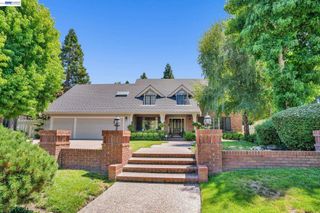 28 Harrington Rd, Moraga, CA 94556