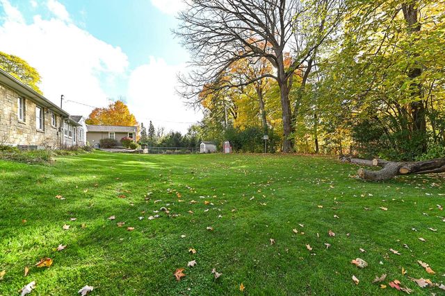 12809 W Needham DRIVE, New Berlin, WI 53151