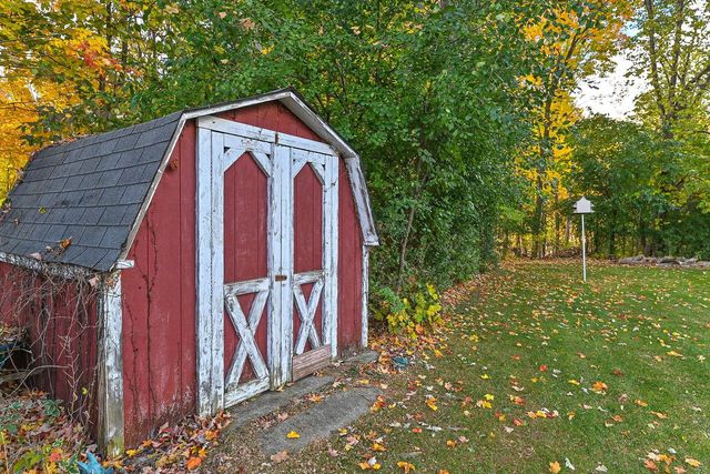 12809 W Needham DRIVE, New Berlin, WI 53151