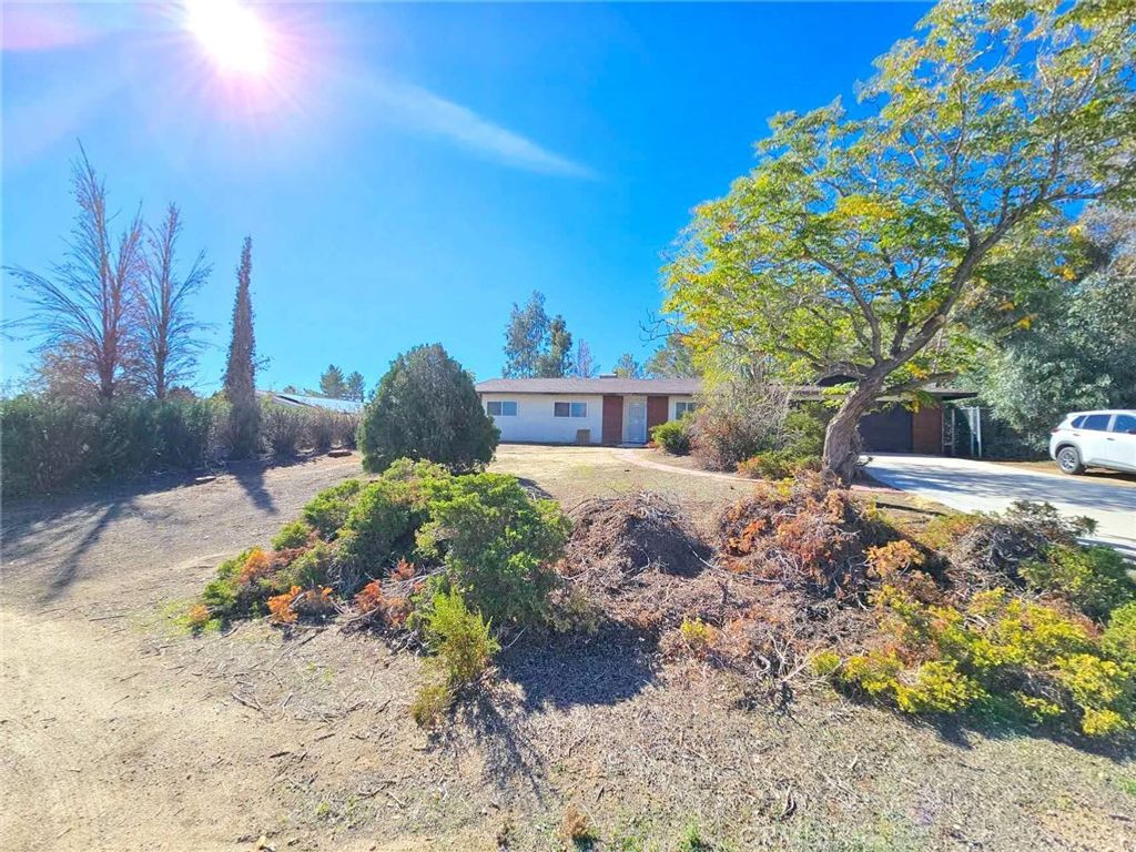 16376 Alviso, Victorville, CA 92394