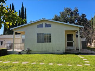 1111 Fairview, La Canada Flintridge, CA 91011