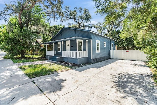 703 E LAKE AVENUE, Tampa, FL 33603