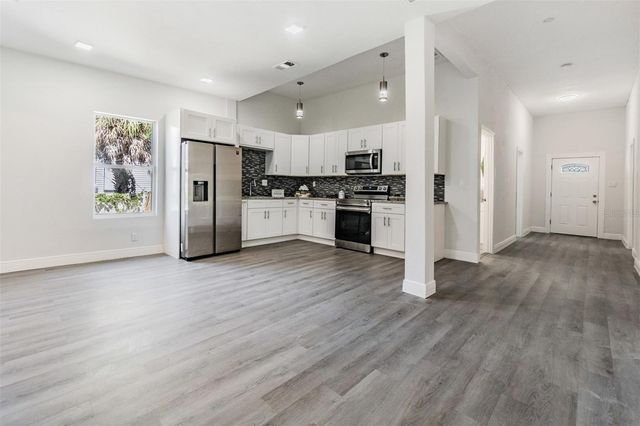 703 E LAKE AVENUE, Tampa, FL 33603