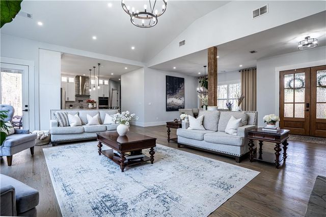 1206 Primrose Lane, Pendergrass, GA 30567