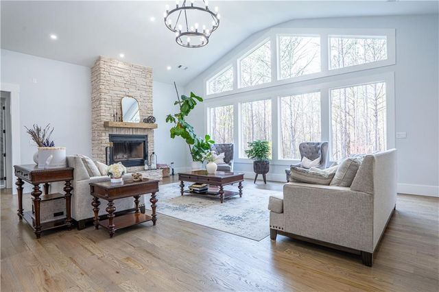 1206 Primrose Lane, Pendergrass, GA 30567