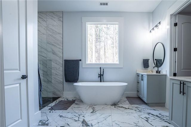 1206 Primrose Lane, Pendergrass, GA 30567