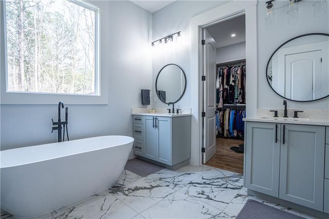 1206 Primrose Lane, Pendergrass, GA 30567