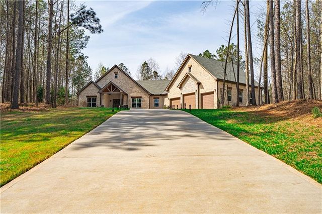 1206 Primrose Lane, Pendergrass, GA 30567