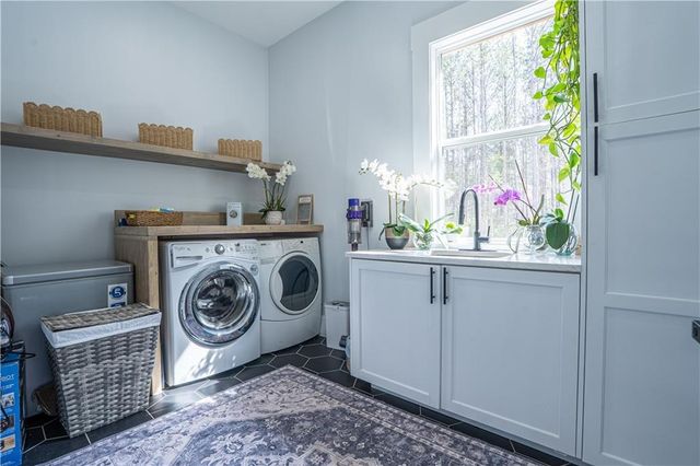 1206 Primrose Lane, Pendergrass, GA 30567