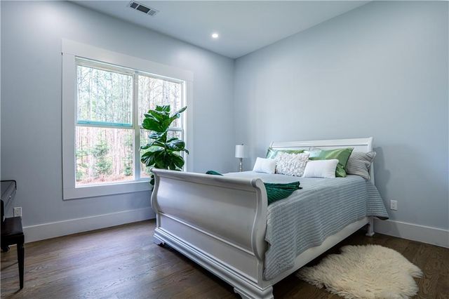 1206 Primrose Lane, Pendergrass, GA 30567