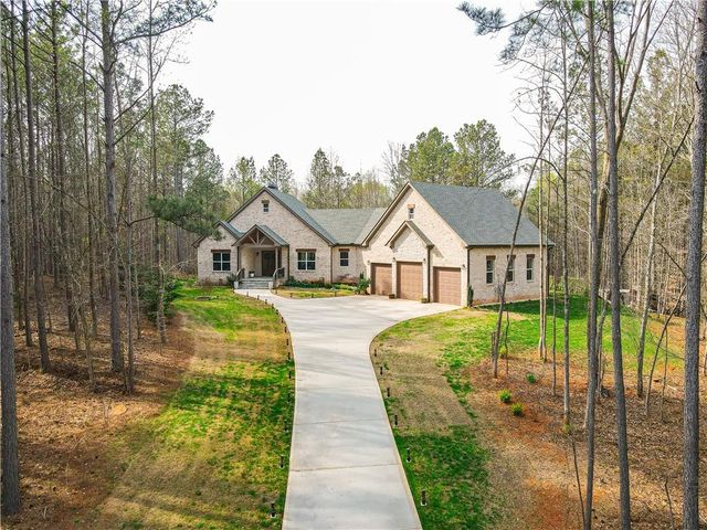 1206 Primrose Lane, Pendergrass, GA 30567