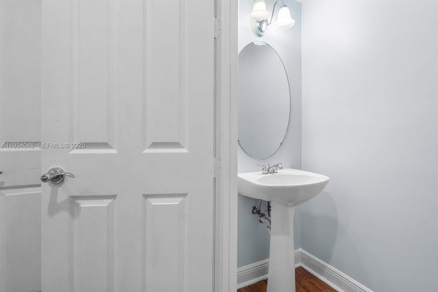 888 University Blvd, Jupiter, FL 33458