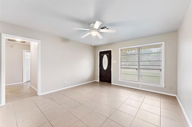 2910 Somerset Avenue, Texas City, TX 77590