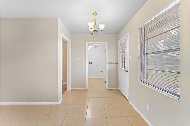 2910 Somerset Avenue, Texas City, TX 77590