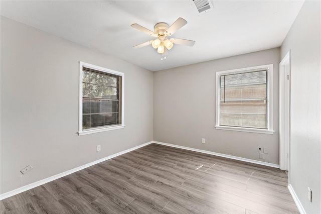 2910 Somerset Avenue, Texas City, TX 77590