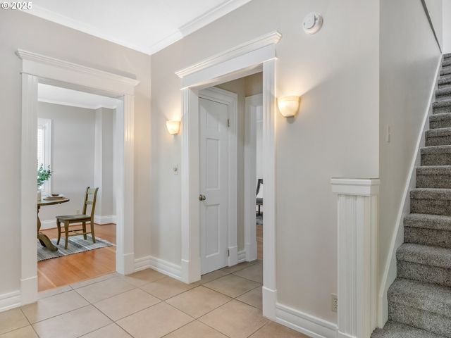 663 29TH St, Astoria, OR 97103