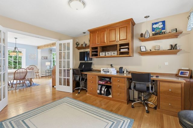 30 John F Kennedy Ave, Clinton, MA 01510