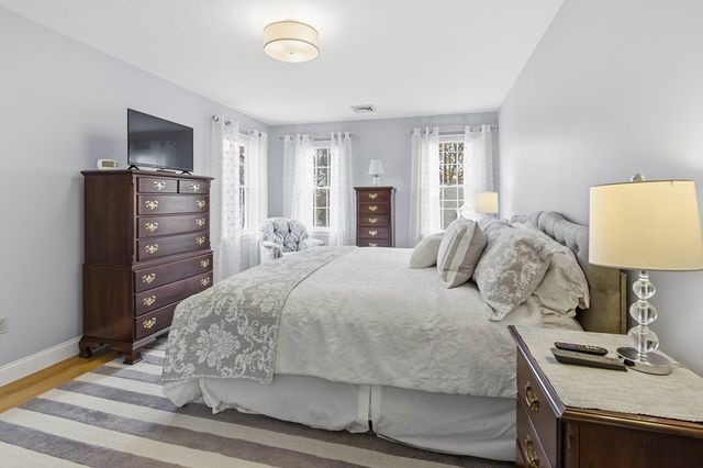 30 John F Kennedy Ave, Clinton, MA 01510