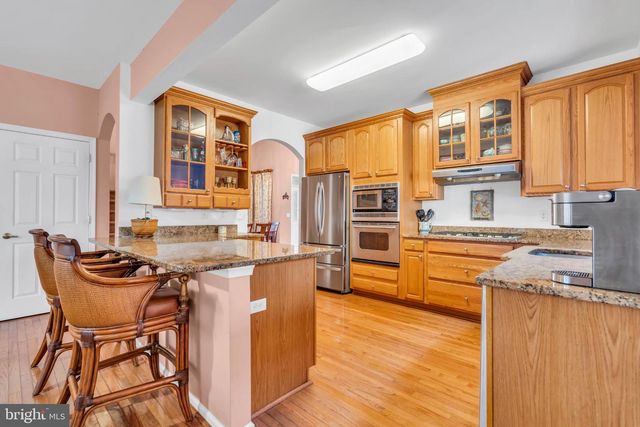 100 MISSION WAY, Barnegat, NJ 08005