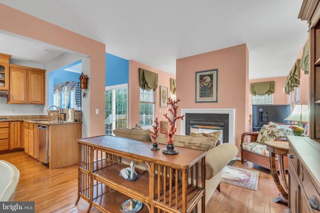 100 MISSION WAY, Barnegat, NJ 08005
