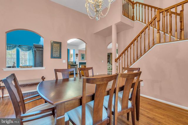 100 MISSION WAY, Barnegat, NJ 08005