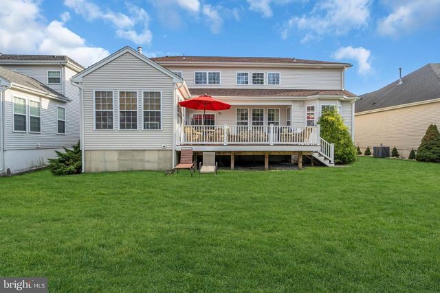 100 MISSION WAY, Barnegat, NJ 08005