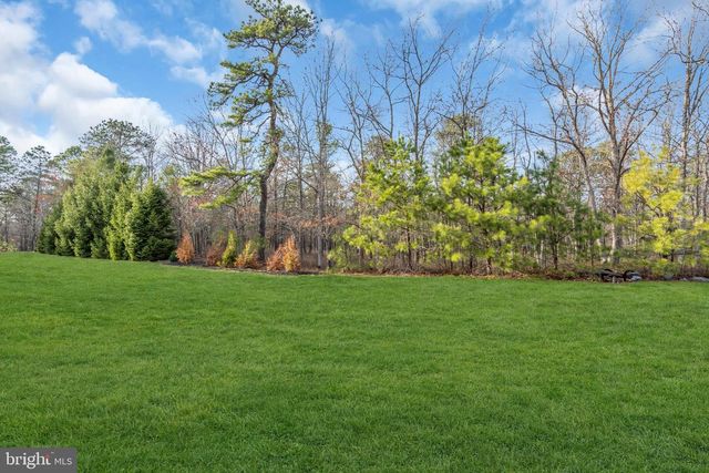 100 MISSION WAY, Barnegat, NJ 08005