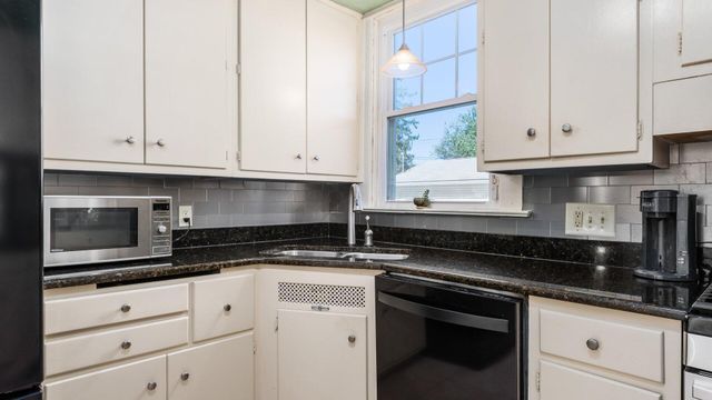 641 Fairmont Avenue, Zanesville, OH 43701