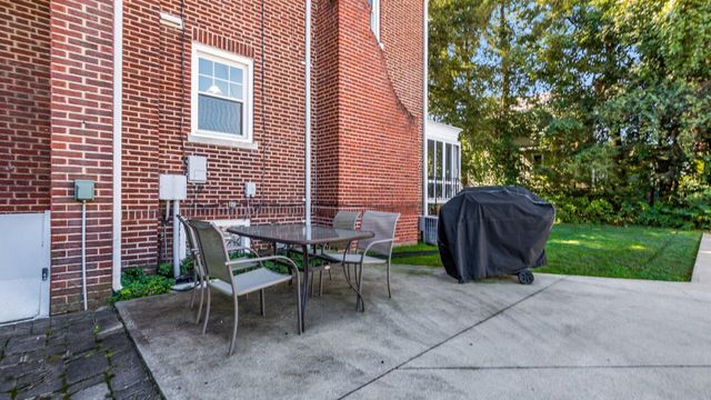 641 Fairmont Avenue, Zanesville, OH 43701