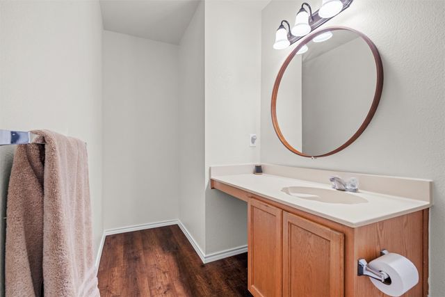 8421 River Bluffs Drive, Arlington, TX 76002