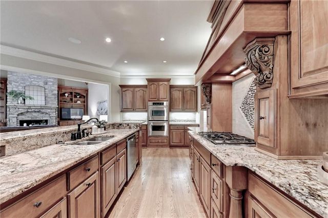 2420 Bute Cliff Trace, Cumming, GA 30041