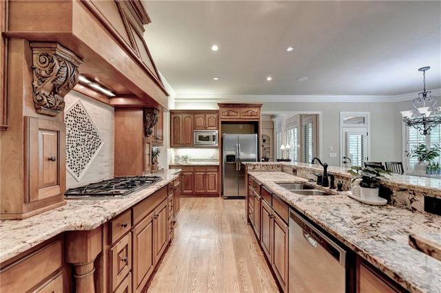 2420 Bute Cliff Trace, Cumming, GA 30041