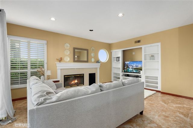 61 Summitcrest, Trabuco Canyon, CA 92679