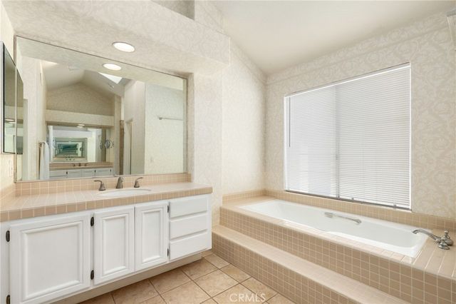 61 Summitcrest, Trabuco Canyon, CA 92679