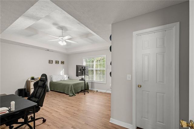 965 Sugar Meadow Drive, Sugar Hill, GA 30518