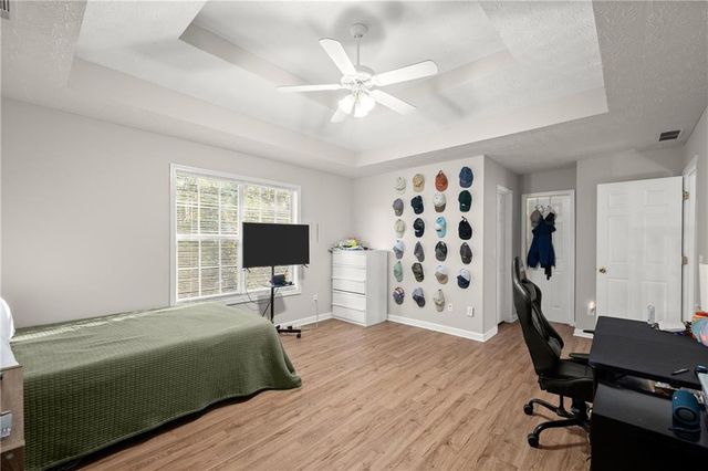 965 Sugar Meadow Drive, Sugar Hill, GA 30518